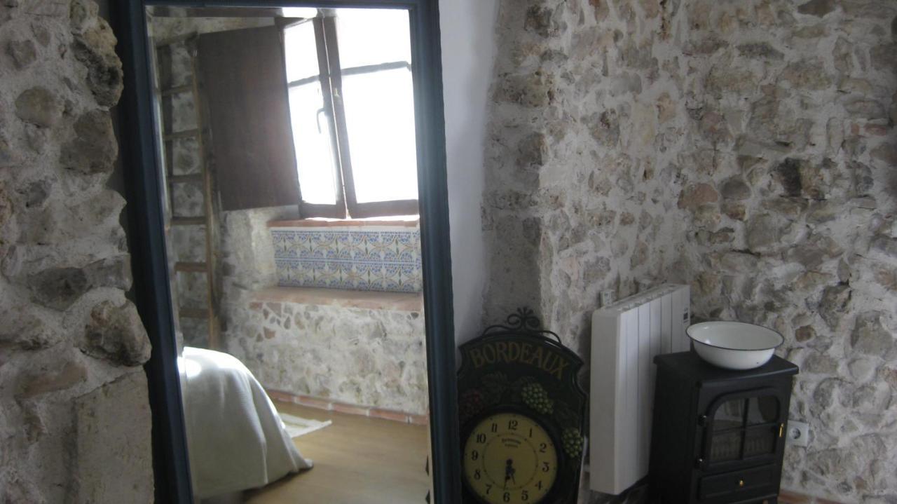 Alojamiento De Piedra Con Encanto Burgo Kültér fotó