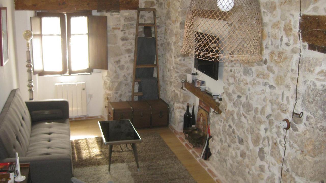 Alojamiento De Piedra Con Encanto Burgo Kültér fotó