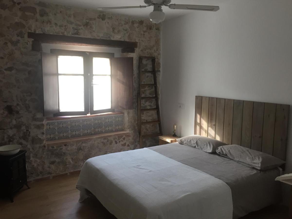 Alojamiento De Piedra Con Encanto Burgo Kültér fotó