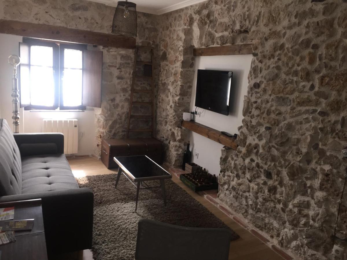 Alojamiento De Piedra Con Encanto Burgo Kültér fotó